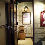 Bar e Ristorante TABLIER - Ｂ１入口