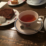 English Teahouse Pekoe - チョコシフォンとアールグレイのケーキセット