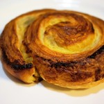 スギノキ - 和栗ロール 324円　秋限定