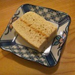 Kitami Sarashina - サービスでそば粉入りのパウンドケーキをいただきました