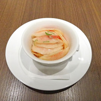 ダルマット 六本木ヒルズ店 - 絶品！！ 桃の冷製パスタ