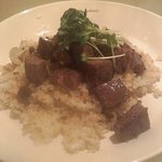 ブラッスリー・ハル - ガーリックピラフのサイコロステーキのせ