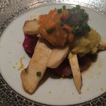 和牛のカルパッチョ・松茸・雲丹・ぎんなんのピュレ　柚子も添えて