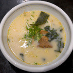 湯上り茶屋 - とんこつラーメン