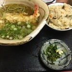 新町 招福亭 - 天ぷら蕎麦とかやくご飯のセット