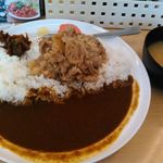 松屋 - ★2015・10再訪　カレーぎゅうの大盛り　560円