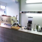 CAFE FACON ROASTER ATLIER  - 店内　２階