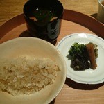祇園迦陵 - ご飯、赤だし、香の物