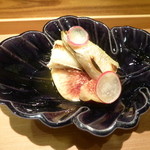 老松 喜多川 - 先付（黒イチジク、本シシャモ）