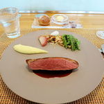 ビストロアム - 鴨のロティ　エリンギ茸をパスタに見立てた鴨もも肉のラグー