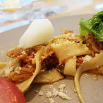 ビストロアム - 鴨のロティ　エリンギ茸をパスタに見立てた鴨もも肉のラグー