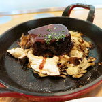 ビストロアム - 栗御飯　牛頬肉の赤ワイン煮