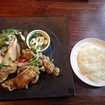 Izakaya Danke - ダンケランチ（通常750円→ランパスvol.4提示で500円）
                ●メイン（4種から選択：鳥のから揚げ）・海鮮カルパッチョ・サラダ・ご飯・コーンポタージュ