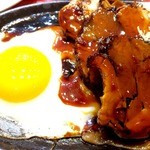 洋食 大吉 - 岩中豚のチャーシューエッグ定食880円