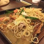 山内農場 - 焼きラーメン  コレは失敗