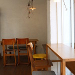 サンデーベイクショップ - 朝の店内