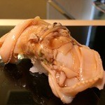 鮨 ます田 - （2014年3月）煮蛤 見た目は嫌らしいくらい濃厚そうですが、程よい甘さです。