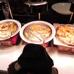 グルメバイキング オリンピア - ここは天麩羅のコーナーだよ。
      海老天を食べよう。