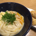 うどん 慎 - 釜玉、かしわ天950円