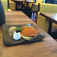 RESTAURANT 1899 OCHANOMIZU - 自家製どら焼き