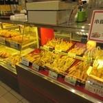 Danranran Fukuoka Mitsukoshiten - この店は以前福岡三越で特別催事があった時に福岡三越食品催事史上最高の売上を記録したという伝説の店です。