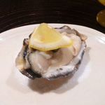 割烹味楽 - 岩牡蠣