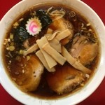 ラーメン つり吉