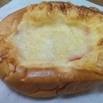 かめしまパン - ハムチーズオニオン