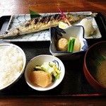 川秋 - 新サンマ塩焼き定食　1100円　（＾＾＠