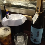 Sumibiyaki Tori Don - 芋焼酎ボトル「どん」。速攻ボトルキープ。
      2800円とかコスパ良すぎです。