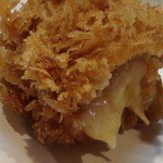 金の豚 おか田 - バナナ串揚げ200円