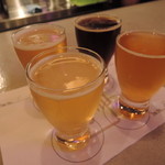 PUMP craft beer bar - ビアフライト