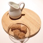 レストランエール - ランチコース 4752円 のミルクと角砂糖