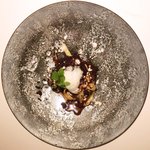 レストランエール - ランチコース 4752円 の山形牛のすじ肉の煮込み 自家製タリアテッレ、カカオ、フランス料理との相性