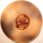 レストランエール - ランチコース 4752円 の石川県産の真鱈のムニエル、白子、牡蠣、ビーツ、インカのめざめ、ノーザンルビー、シャドークイーン