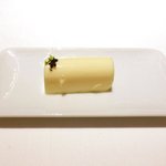 レストランエール - ランチコース 4752円 のバター