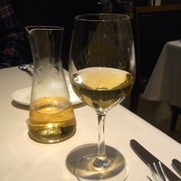 サンタ・マリア・ノヴェッラ・ティサネリーア 京都店 - 白ワインのデキャンタ