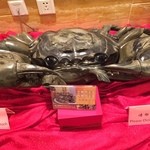 王宝和大酒店 宝和厅 - 店頭に置いてあった、「蟹」の模型