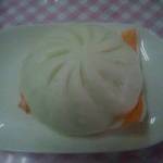 セブンイレブン - 料理写真:豚まん税込み120円