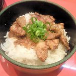 カドヤ食堂 - 豚めし（生姜焼風）