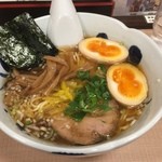 Asakusa Ramen Yoroiya - 和の要素を沢山持つラーメンです。