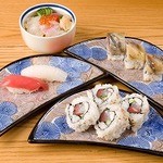 Medium fatty tuna, swordtip squid, Densuke conger eel