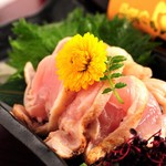＊宮崎地鶏手羽タタキ