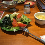 ブロンコビリー - サラダとスープ