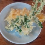 そばのやまっく - 天もり特盛750円／27年10月