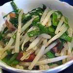 焼きとり　なかむら - ニラともやしとスパムの炒め物
