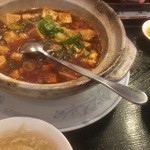 南京町 友好飯店 - 鍋焼き麻婆豆腐