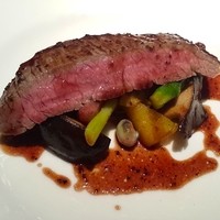 ラ ターブル ド クラージュ - 牛肉の赤ワイン煮