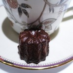 エクアトゥール - カヌレ