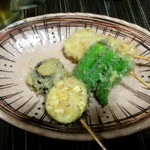 新世界 - ナス / 獅子唐 / マグロ尾の身